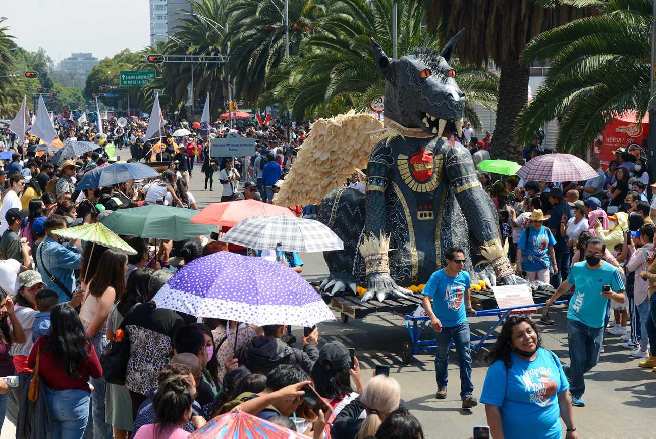 Cerca De Mil Personas Disfrutaron Del Desfile De Alebrijes